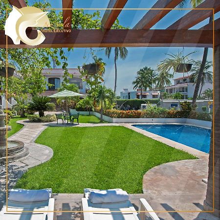 Hotel Pez Vela Manzanillo Exterior photo